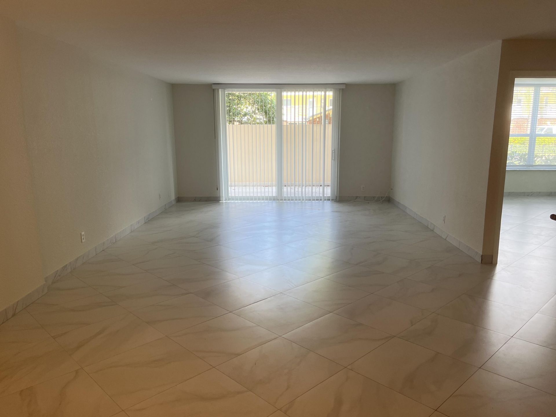 1000 Spanish River Road, Unit 1f, Boca Raton, FL 33432 Photo