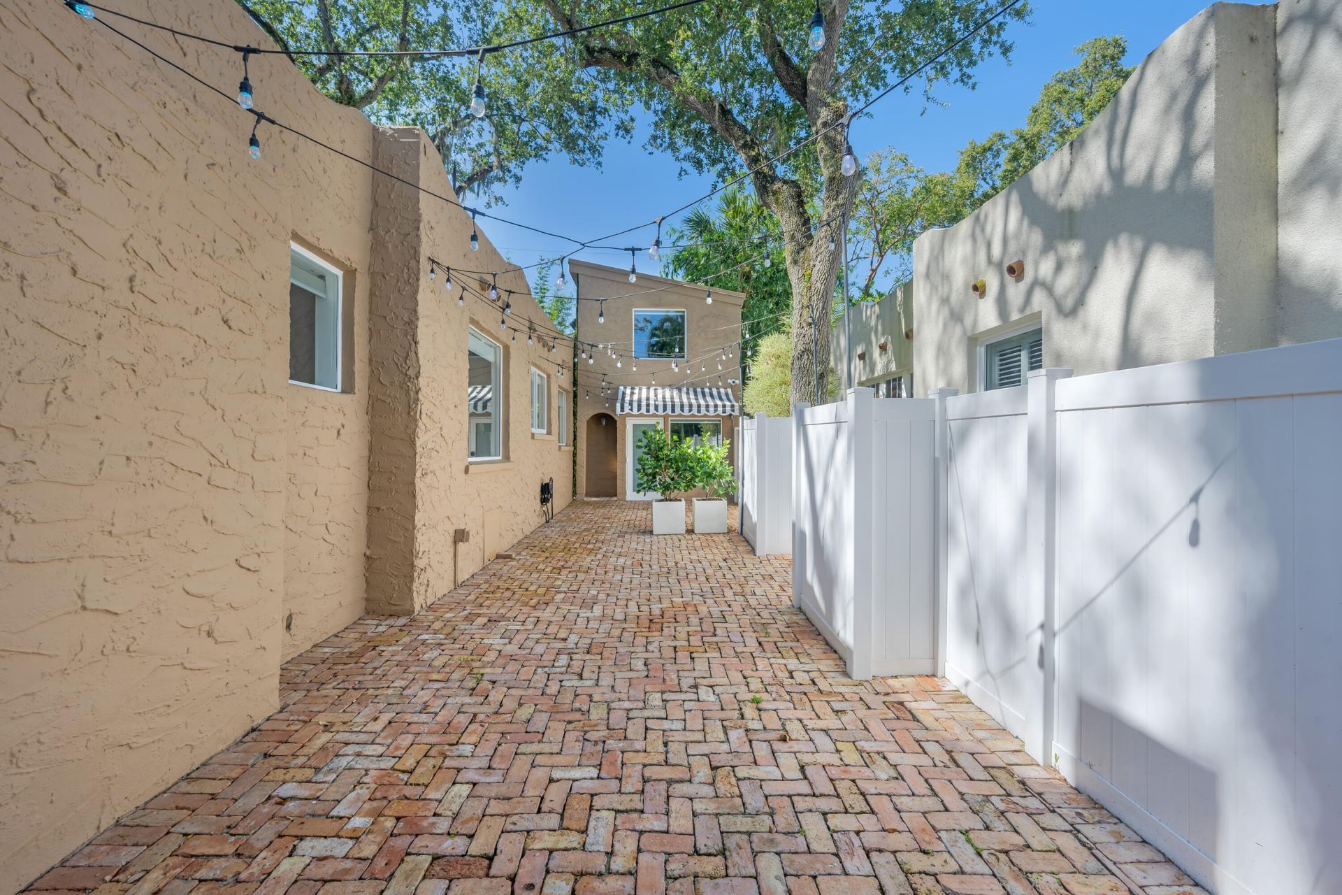 1612 SE 2nd Street, Fort Lauderdale, FL 33301 Photo