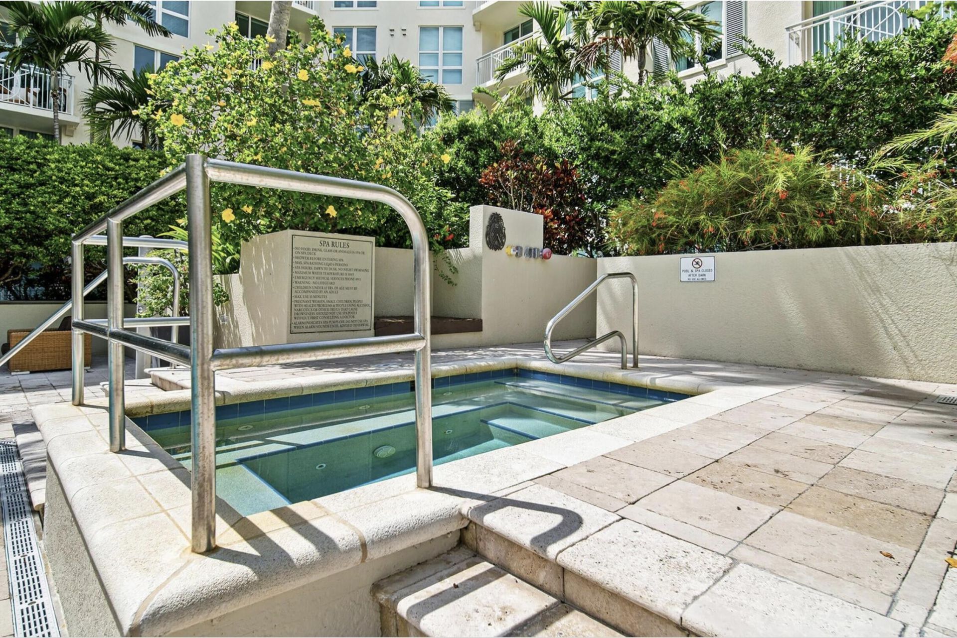 480 Hibiscus Street, Unit 828, West Palm Beach, FL 33401 Photo