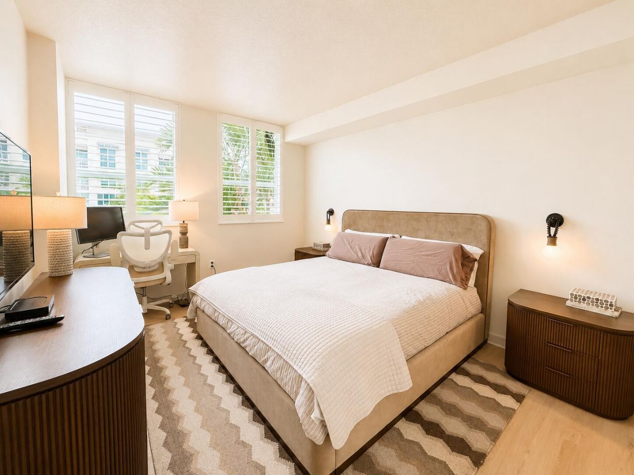 480 Hibiscus Street, Unit 828, West Palm Beach, FL 33401 Photo