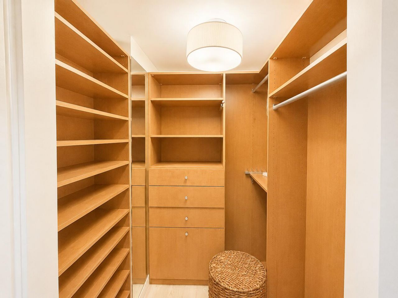 480 Hibiscus Street, Unit 828, West Palm Beach, FL 33401 Photo