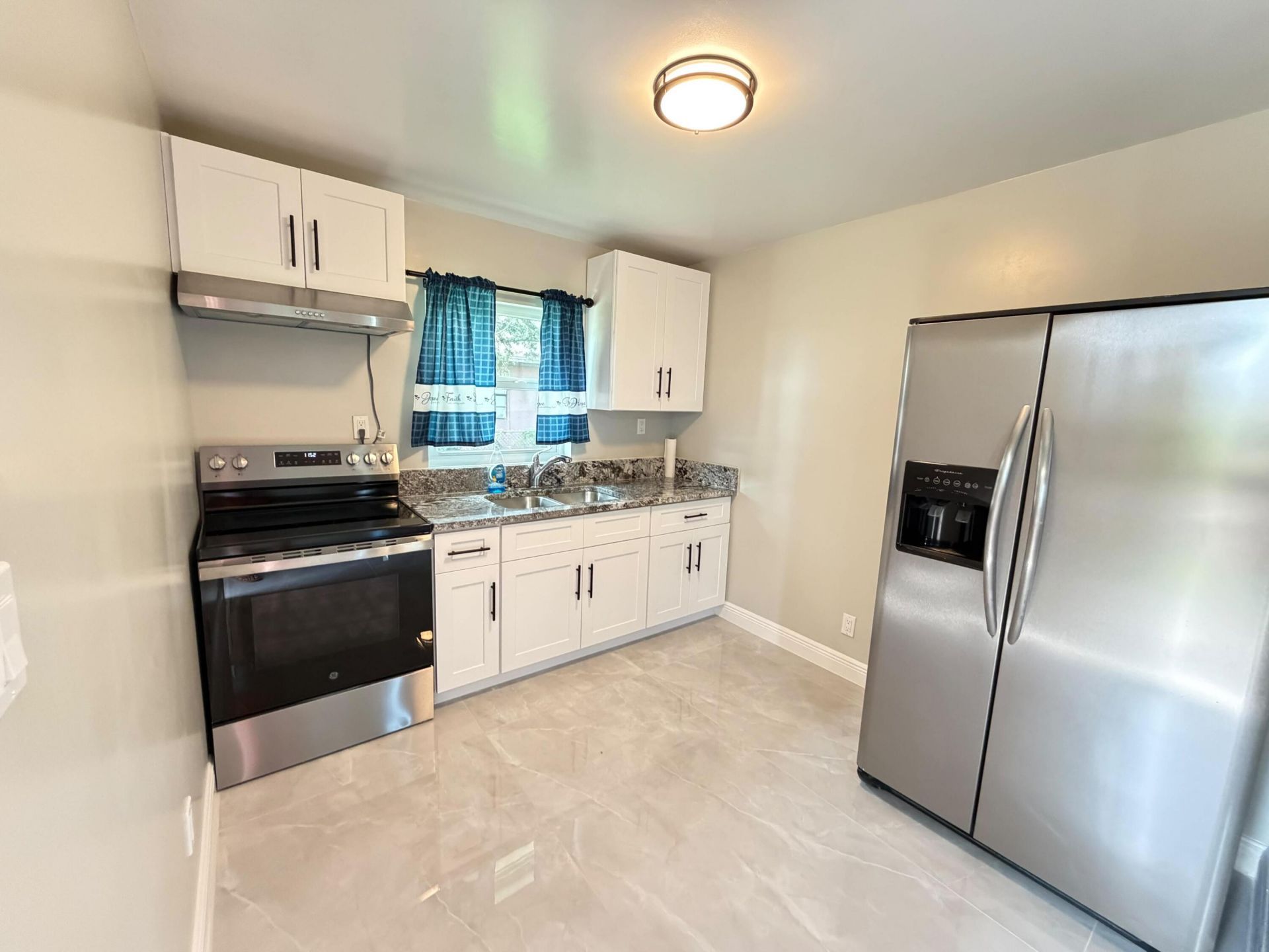 1127 Avenue E, Unit A, Fort Pierce, FL 34950 Photo