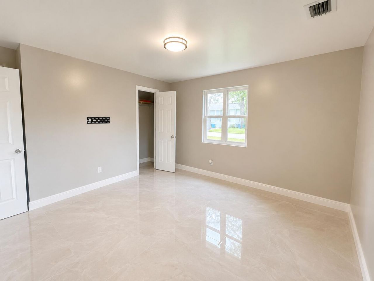 1127 Avenue E, Unit A, Fort Pierce, FL 34950 Photo