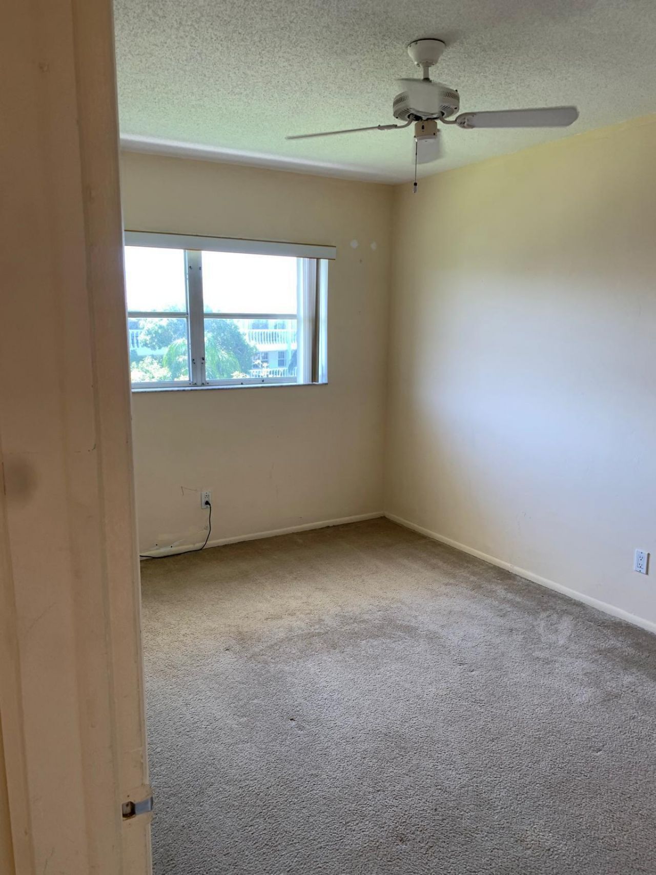 2453 NE 51st Street, Unit D316, Fort Lauderdale, FL 33308 Photo