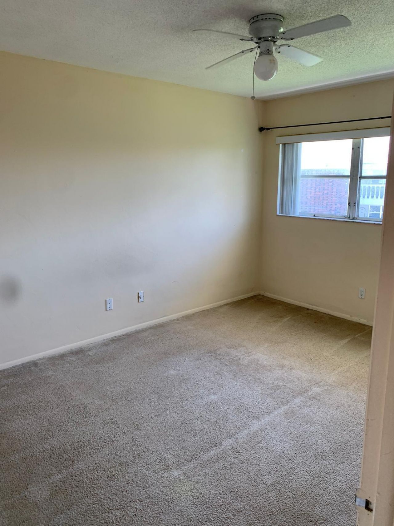 2453 NE 51st Street, Unit D316, Fort Lauderdale, FL 33308 Photo