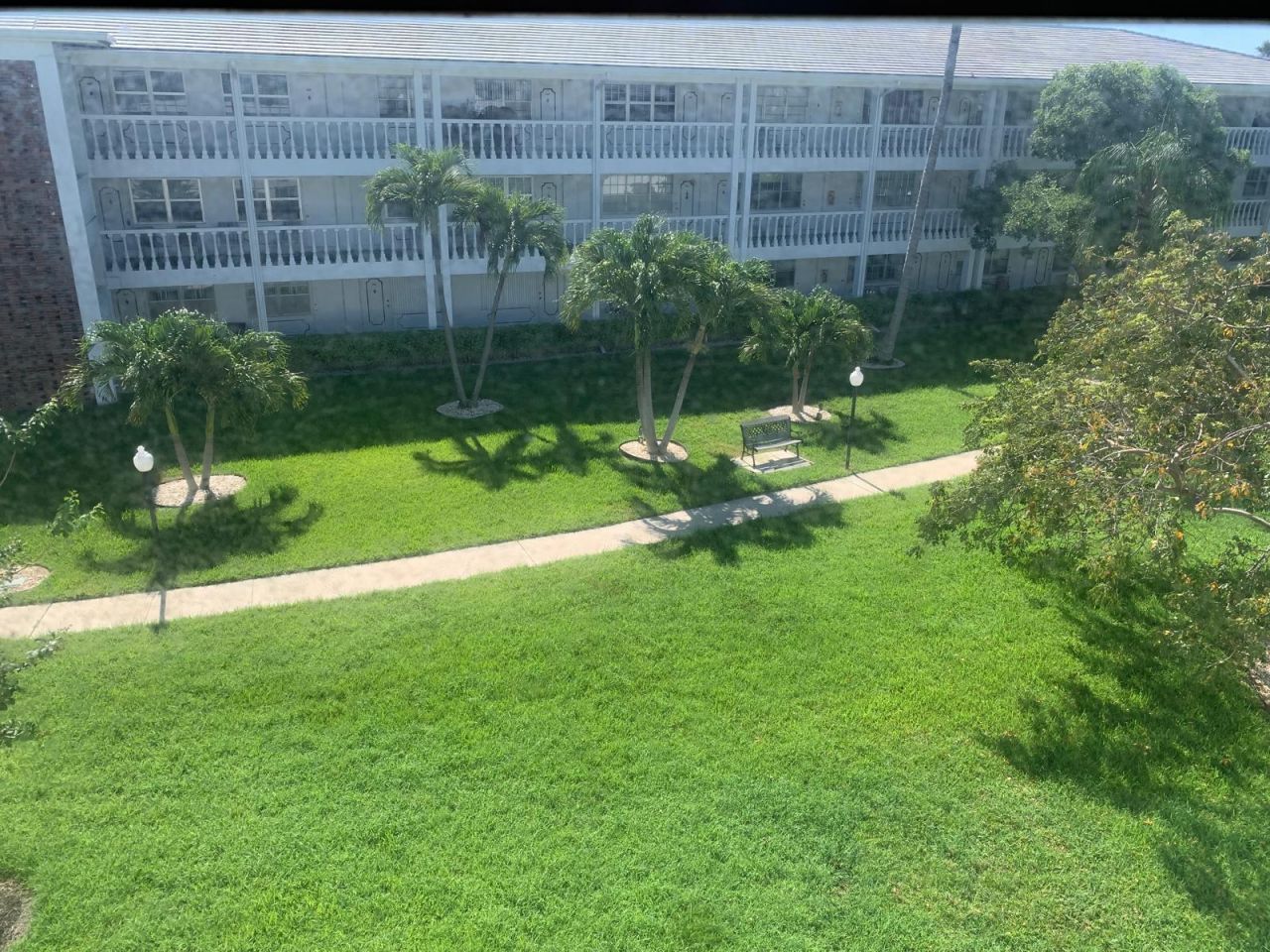 2453 NE 51st Street, Unit D316, Fort Lauderdale, FL 33308 Photo