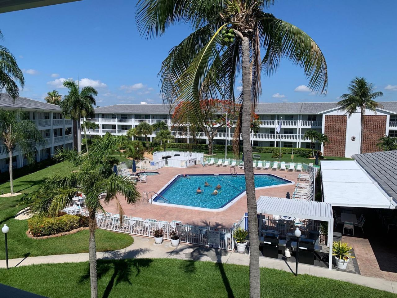 2453 NE 51st Street, Unit D316, Fort Lauderdale, FL 33308 Photo