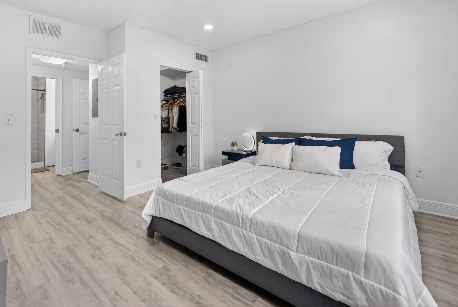 8020 N Nob Hill Road, Unit 305, Tamarac, FL 33321 Photo
