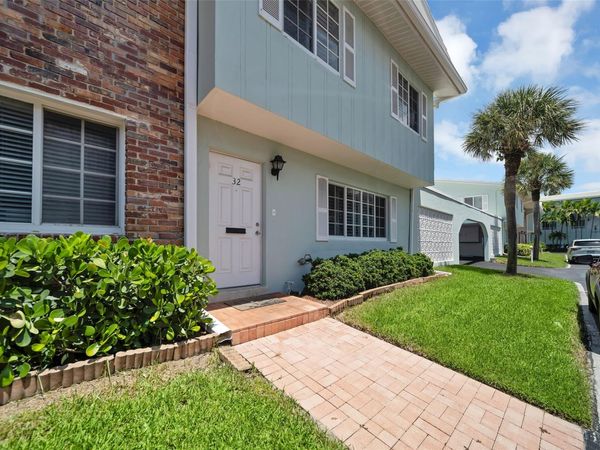 5400 N Ocean Boulevard, Unit 32, Lauderdale-By-The-Sea, FL 33308