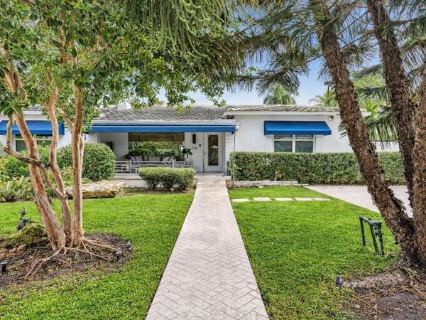 746 NE 16th Terrace, Fort Lauderdale, FL 33304