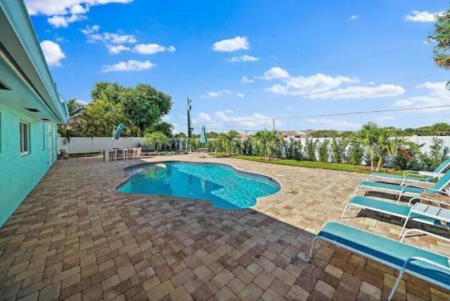 500 Sunrise Way, Juno Beach, FL 33408 Photo