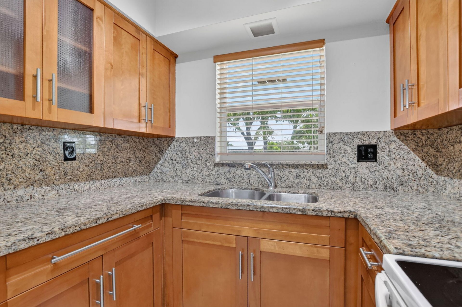 3801 NE 22nd Terrace, Unit 11, Lighthouse Point, FL 33064 Photo