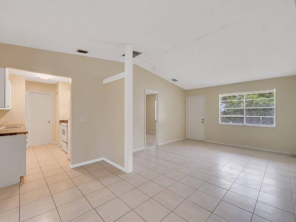 205 SW Voltair Terrace, Port Saint Lucie, FL 34984 Photo