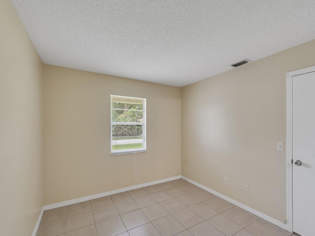 205 SW Voltair Terrace, Port Saint Lucie, FL 34984 Photo