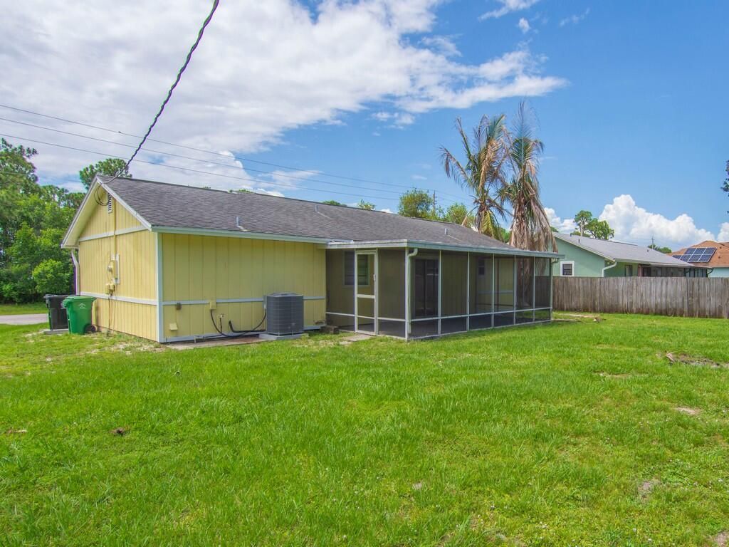 205 SW Voltair Terrace, Port Saint Lucie, FL 34984 Photo