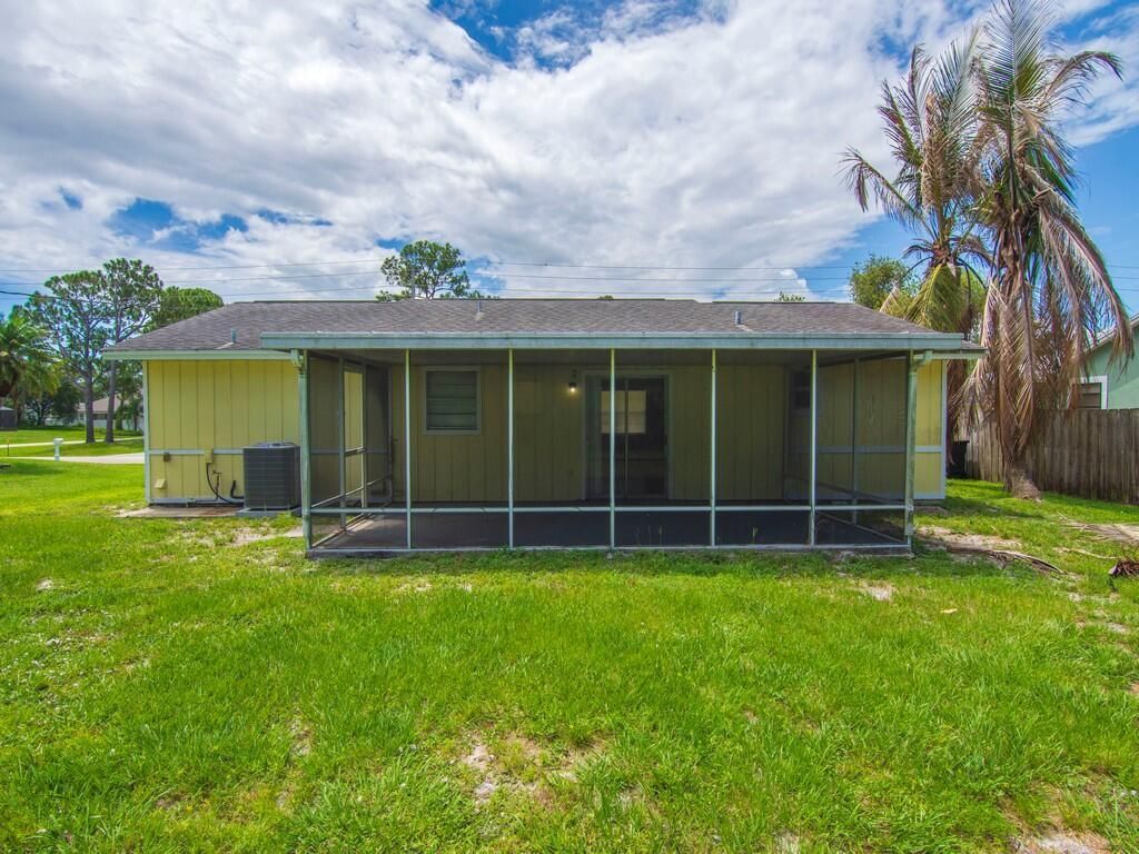 205 SW Voltair Terrace, Port Saint Lucie, FL 34984 Photo