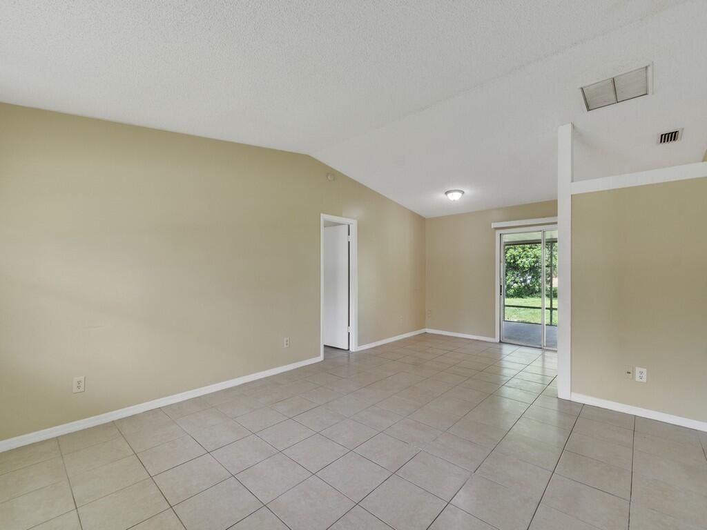 205 SW Voltair Terrace, Port Saint Lucie, FL 34984 Photo