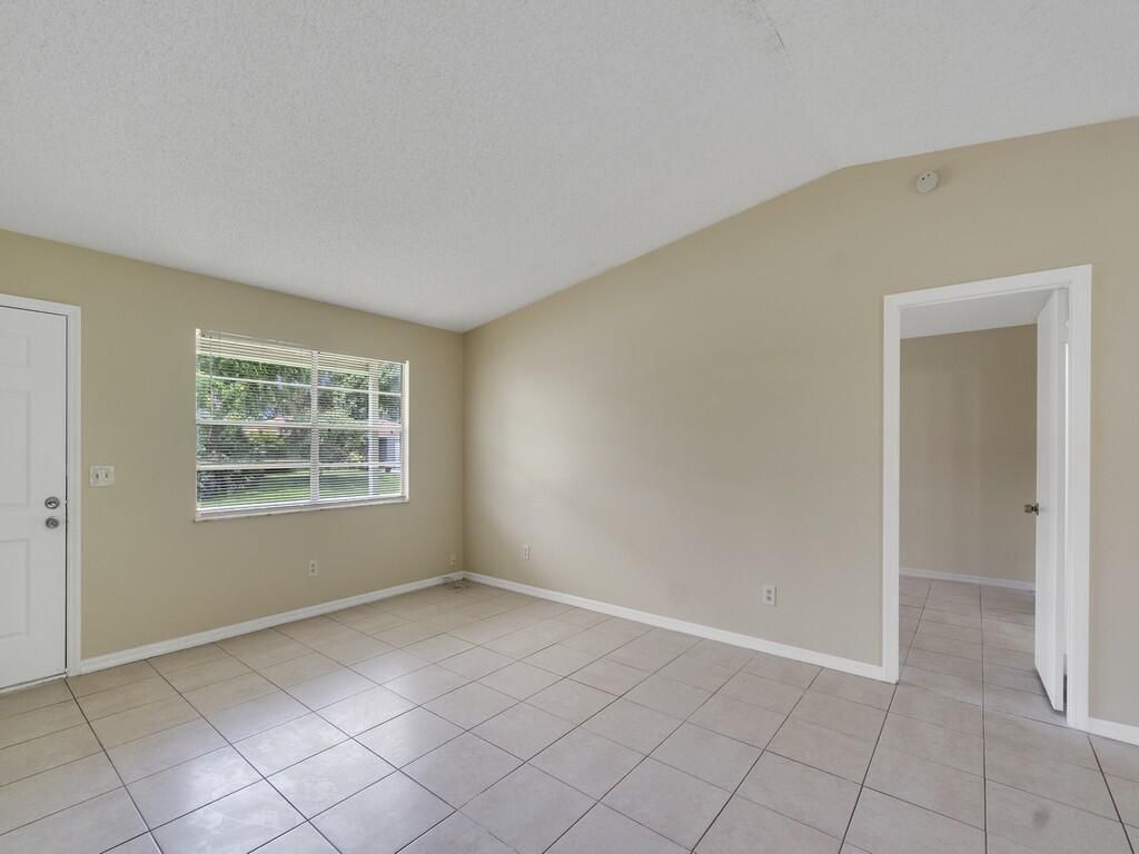 205 SW Voltair Terrace, Port Saint Lucie, FL 34984 Photo