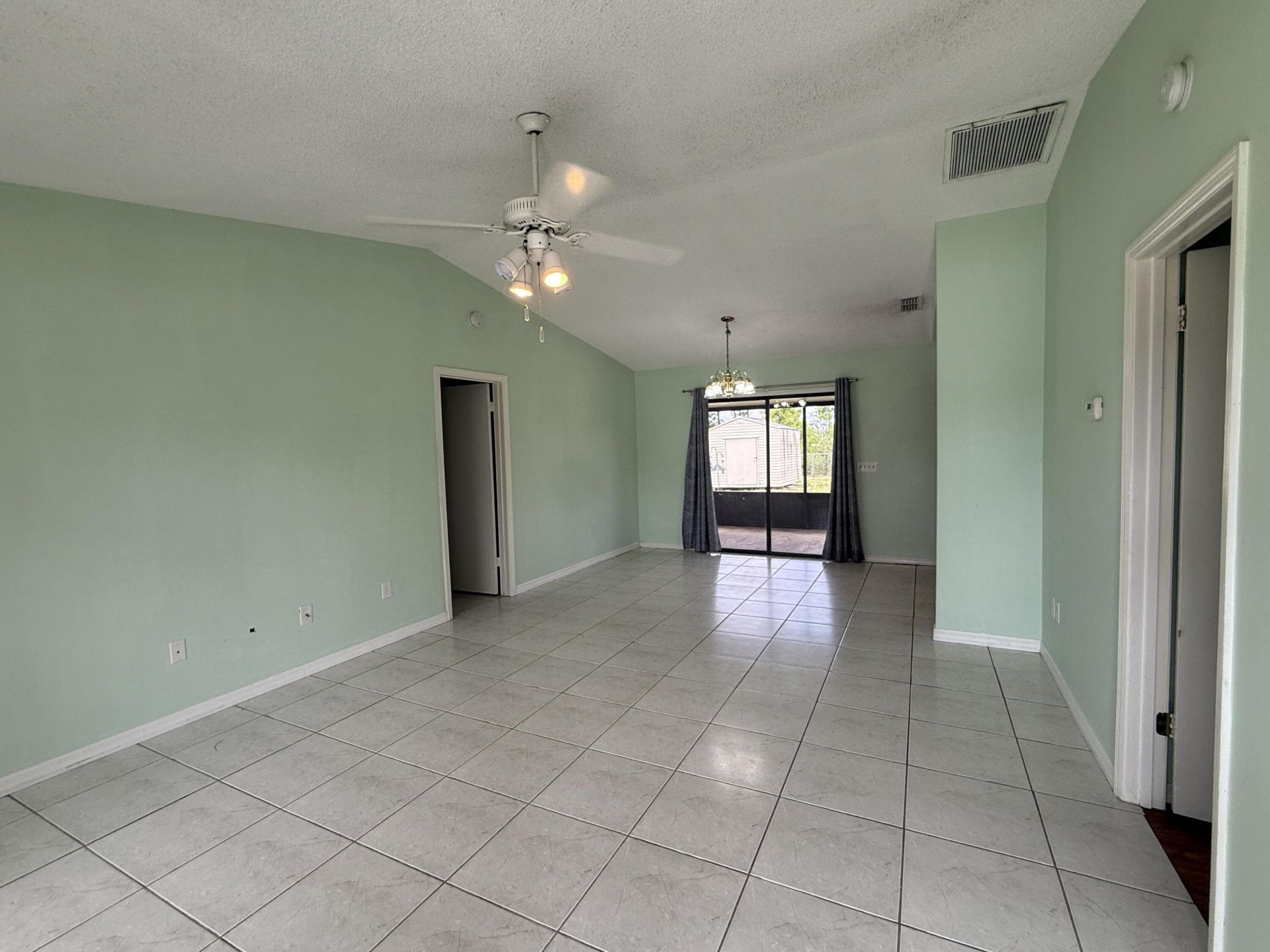 206 SW North Quick Circle, Port Saint Lucie, FL 34953 Photo