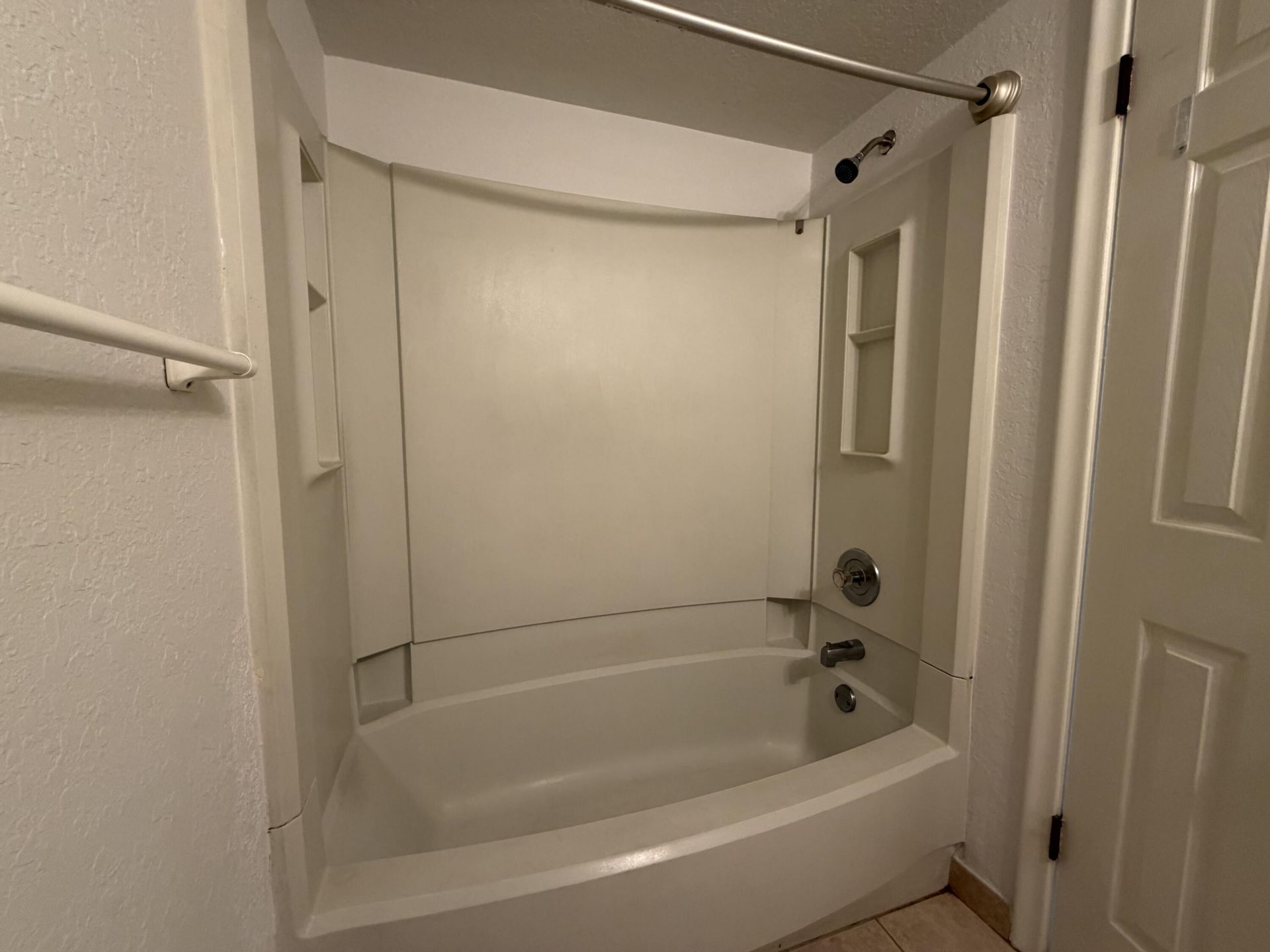 2401 Riverside Drive, Unit 217-b, Coral Springs, FL 33065 Photo
