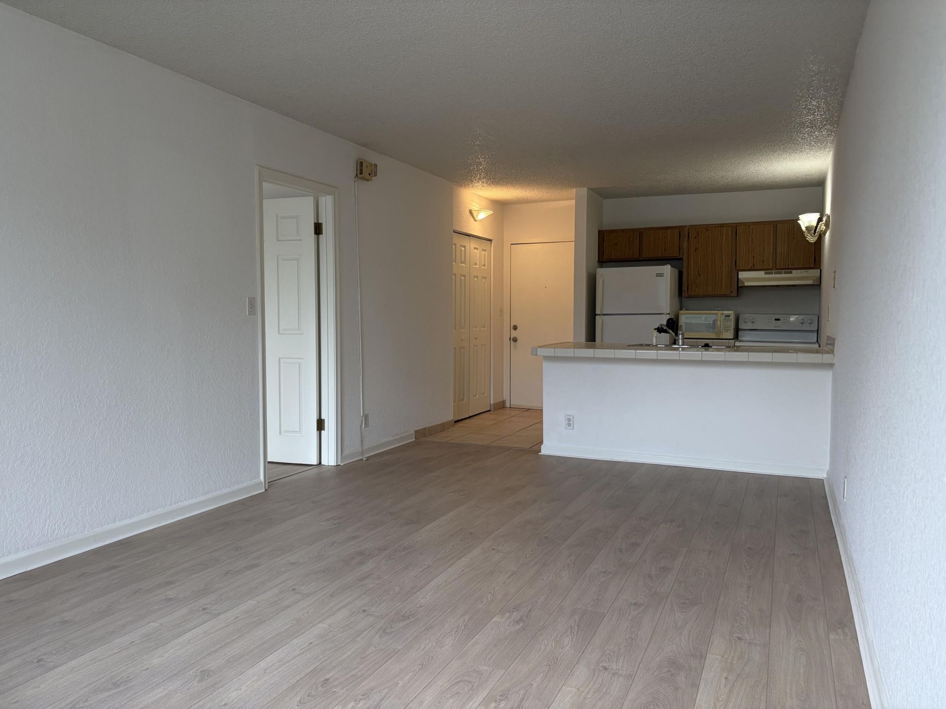 2401 Riverside Drive, Unit 217-b, Coral Springs, FL 33065 Photo