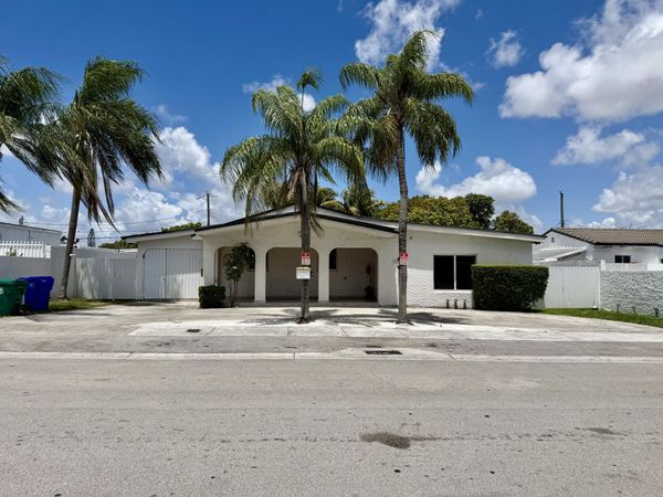 114 SW 57th Court, Miami, FL 33144