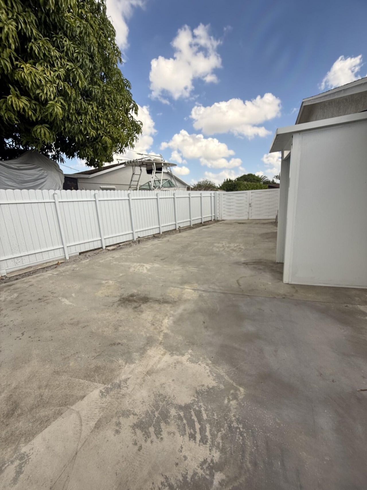 1077 Fernlea Drive, Unit B, West Palm Beach, FL 33417 Photo