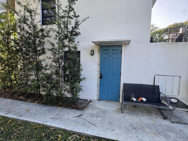 2541 NE 181st Street, Unit C, North Miami Beach, FL 33160