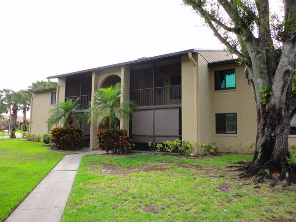 508 Shady Pine Way, Unit D1, Greenacres, FL 33415