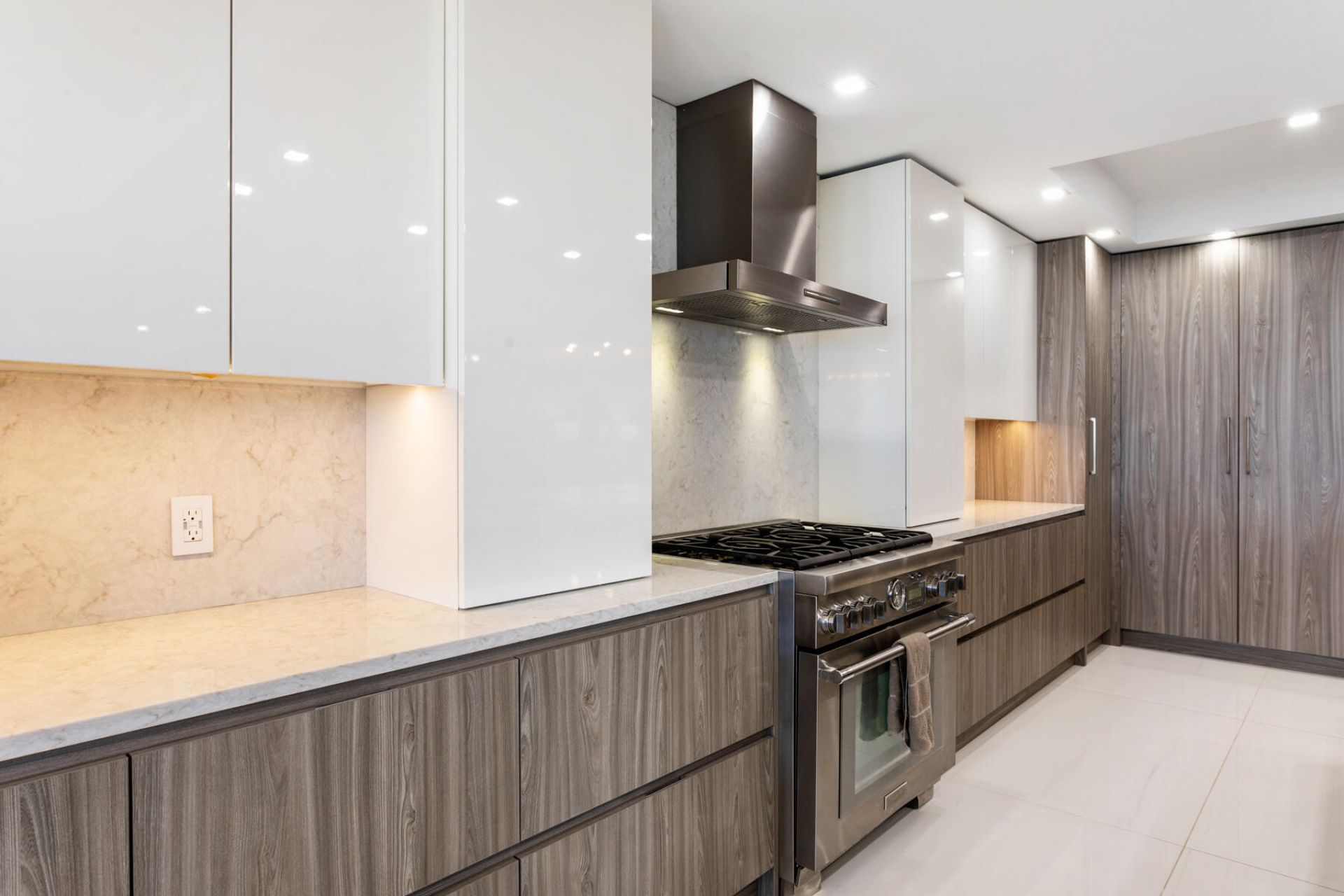 2700 N Ocean Drive, Unit 501a, Singer Island, FL 33404 Photo