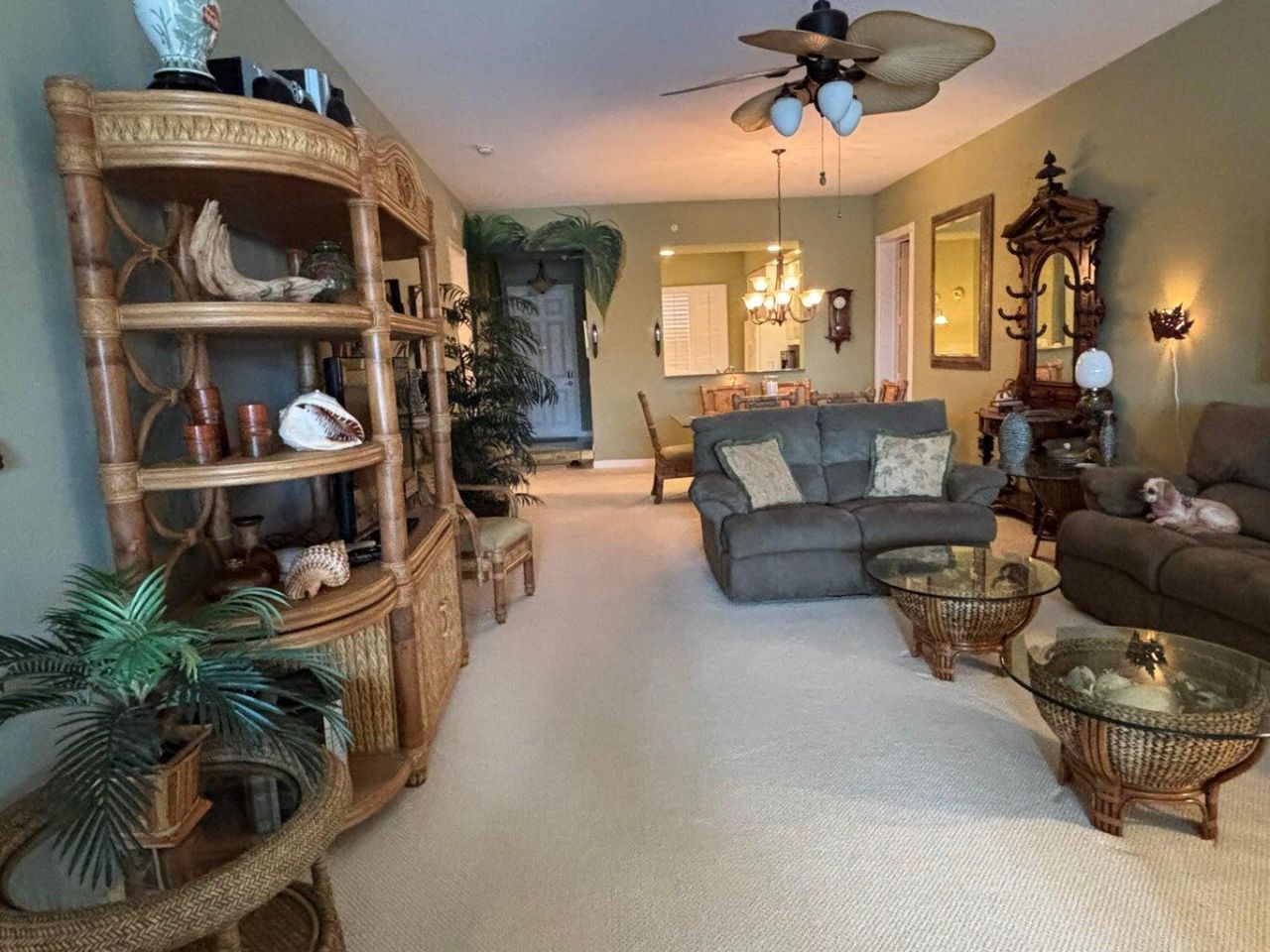 12 W Harbour Isle Dr Drive W, Unit 204, Fort Pierce, FL 34949 Photo