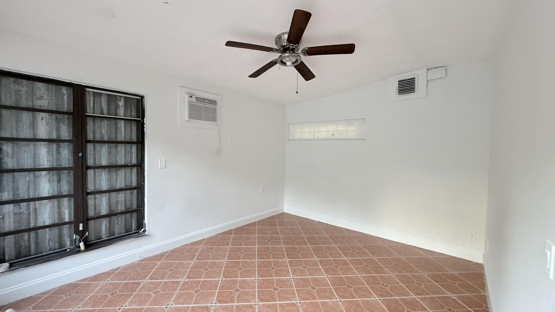 4313 NW 6th Avenue, Pompano Beach, FL 33064 Photo