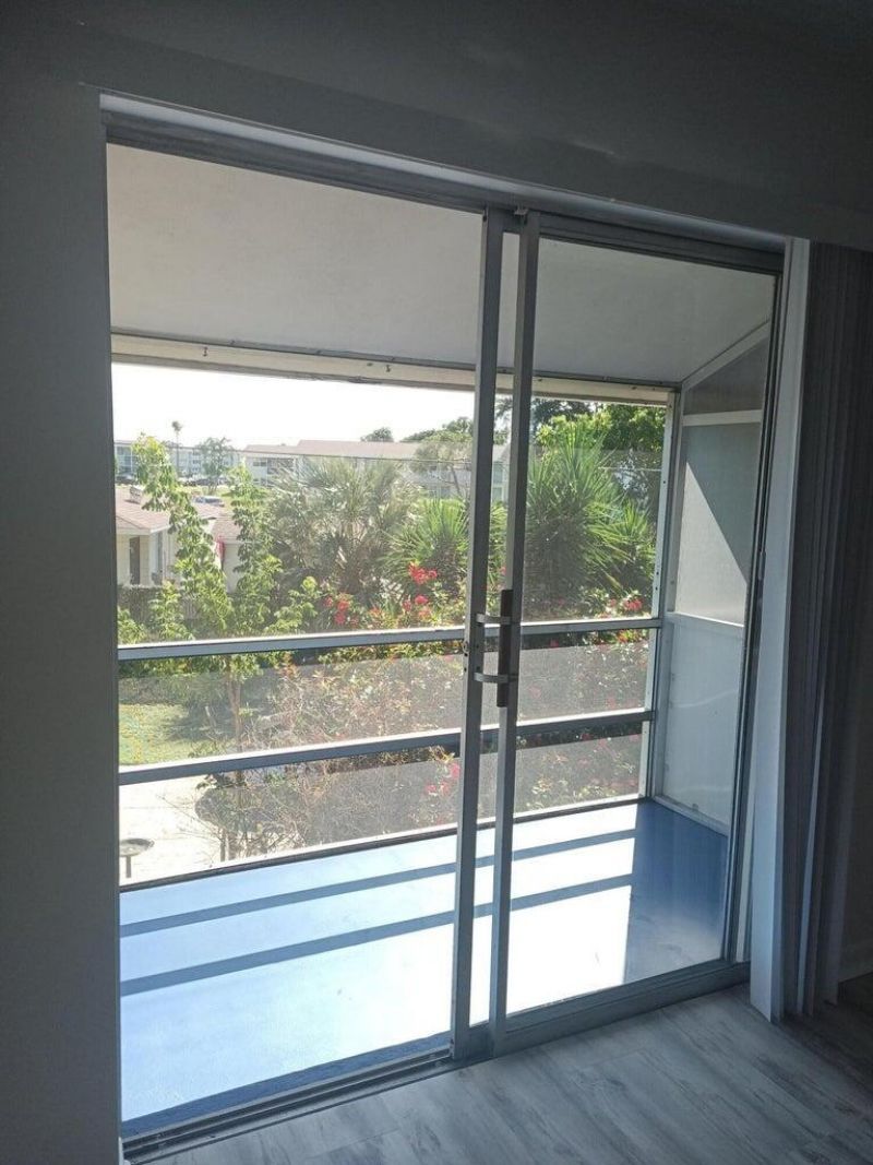 640 SE 2nd Avenue, Unit 202, Boynton Beach, FL 33435 Photo