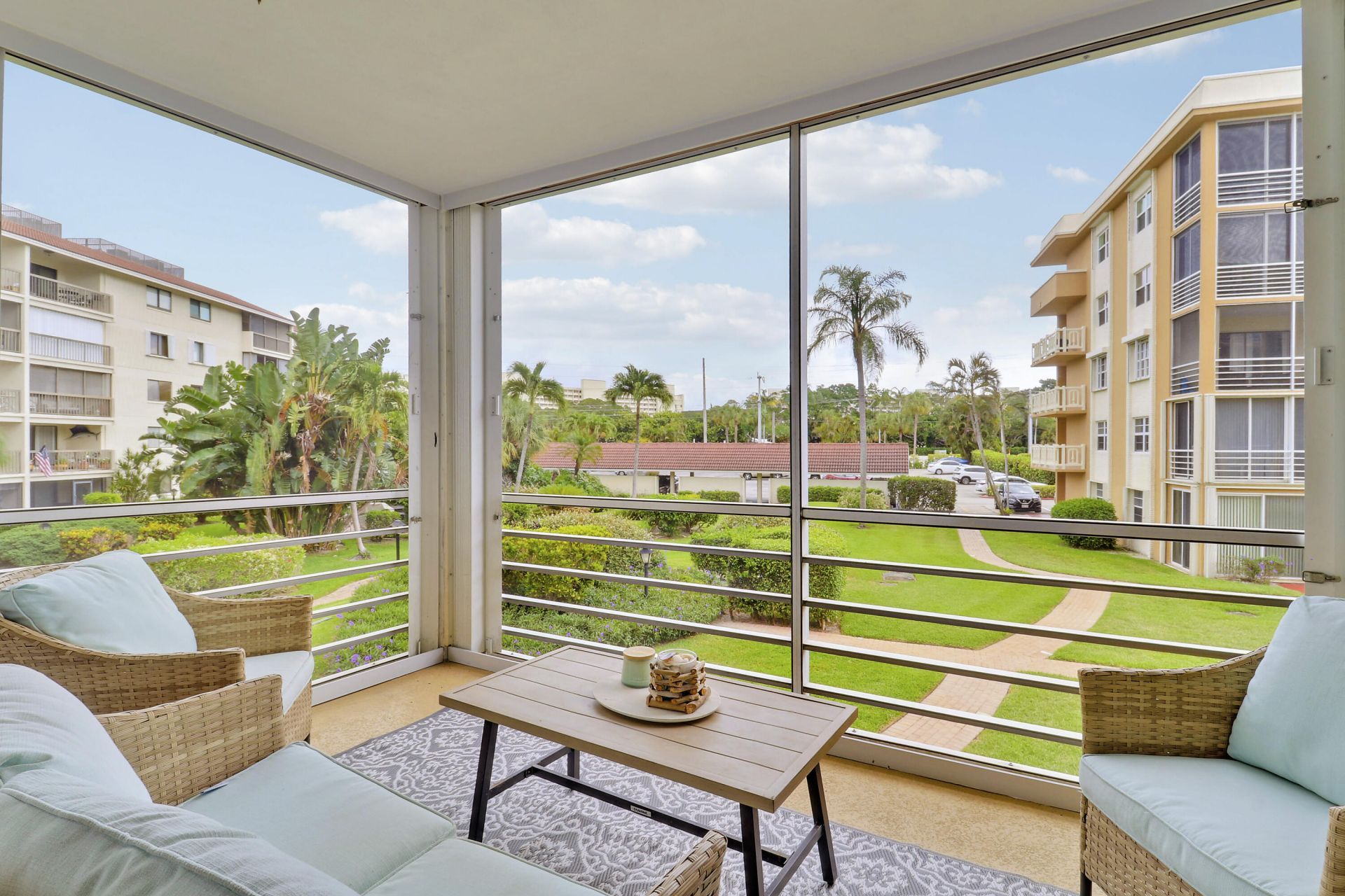308 Golfview Road, Unit 201, North Palm Beach, FL 33408 Photo