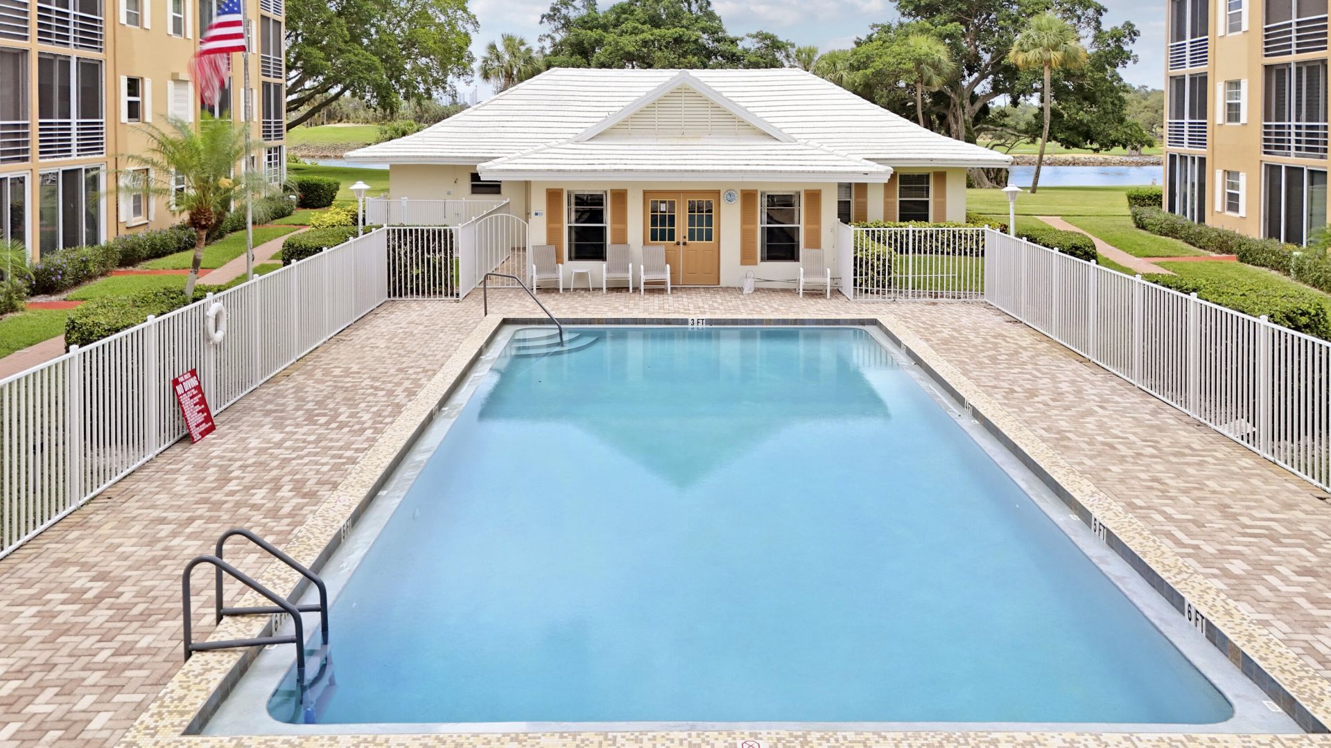 308 Golfview Road, Unit 201, North Palm Beach, FL 33408 Photo