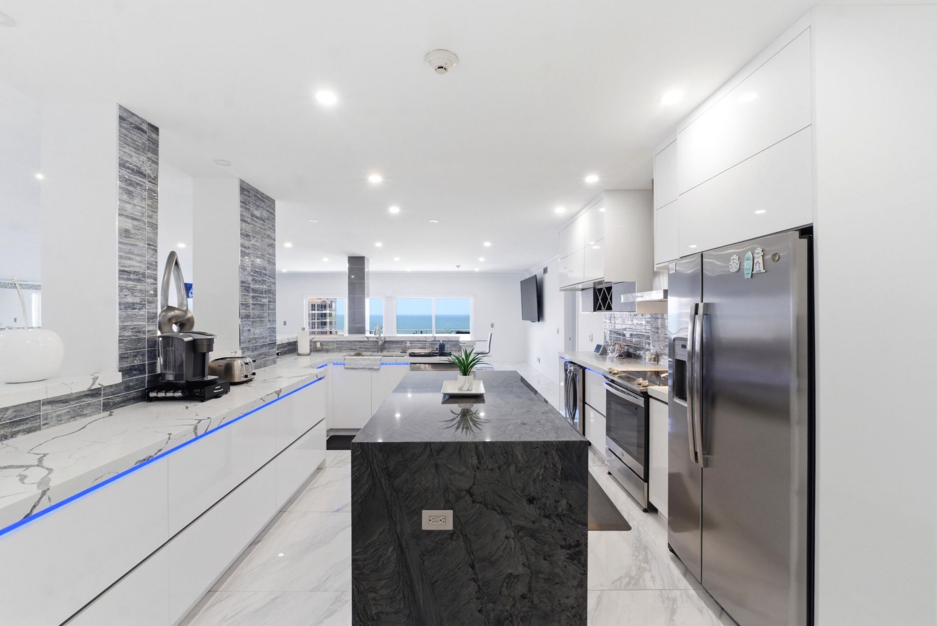 1500 S Ocean Boulevard, Unit Phb, Lauderdale by the Sea, FL 33062 Photo