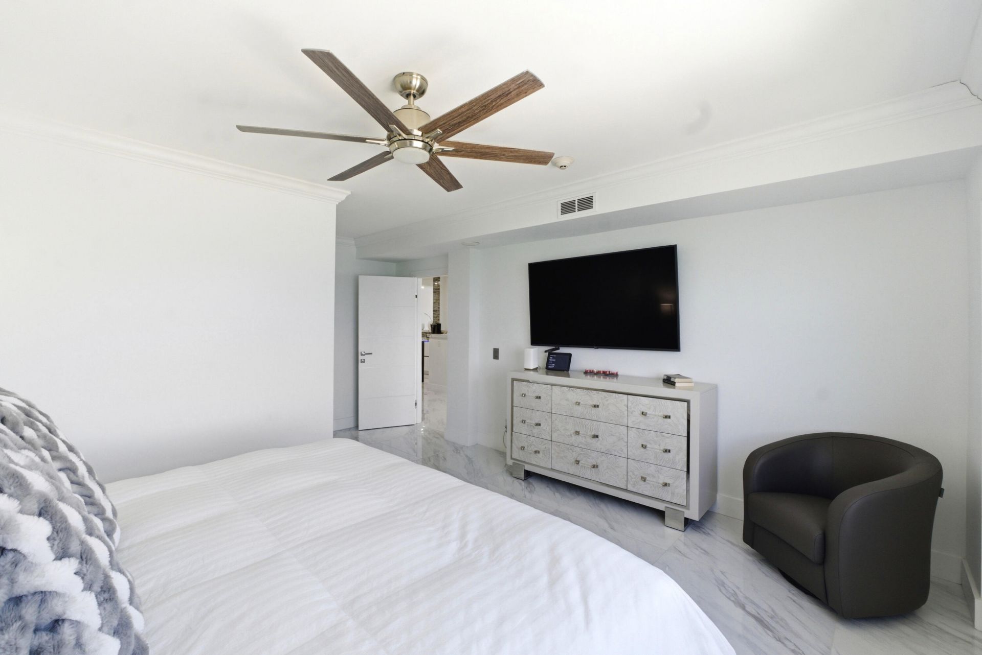 1500 S Ocean Boulevard, Unit Phb, Lauderdale by the Sea, FL 33062 Photo