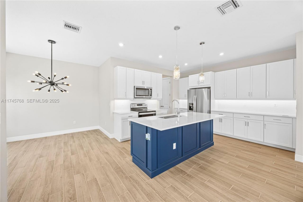 3542 NW Solange Court, Jensen Beach, FL 34957 Photo