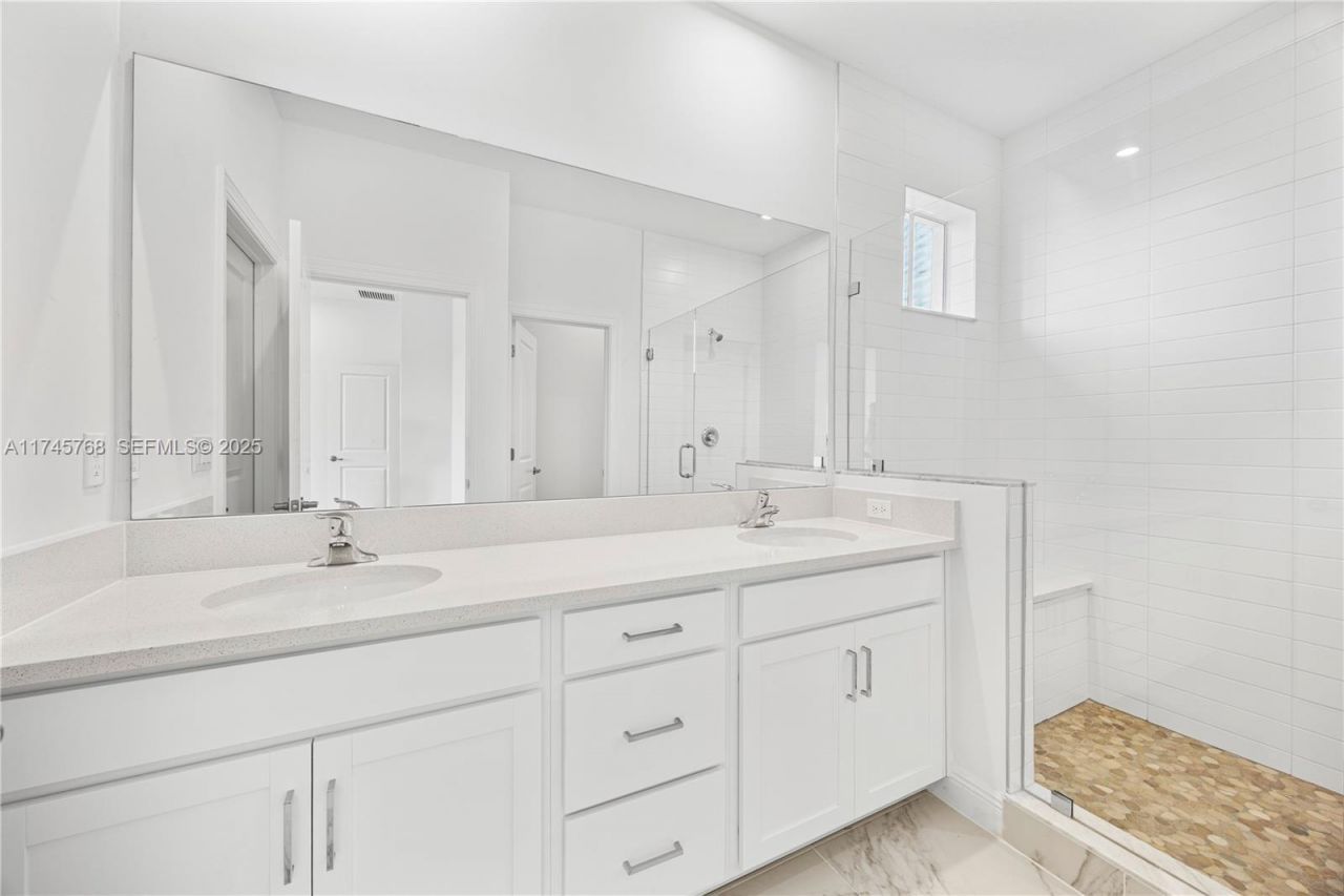 3542 NW Solange Court, Jensen Beach, FL 34957 Photo