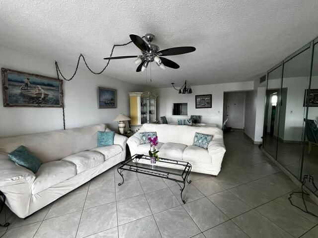 1001 NE 14th Avenue, Unit 701, Hallandale Beach, FL 33009 Photo