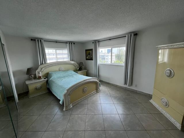 1001 NE 14th Avenue, Unit 701, Hallandale Beach, FL 33009 Photo
