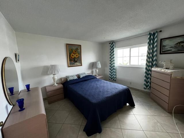 1001 NE 14th Avenue, Unit 701, Hallandale Beach, FL 33009 Photo