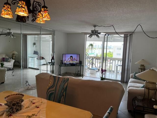 1001 NE 14th Avenue, Unit 701, Hallandale Beach, FL 33009 Photo