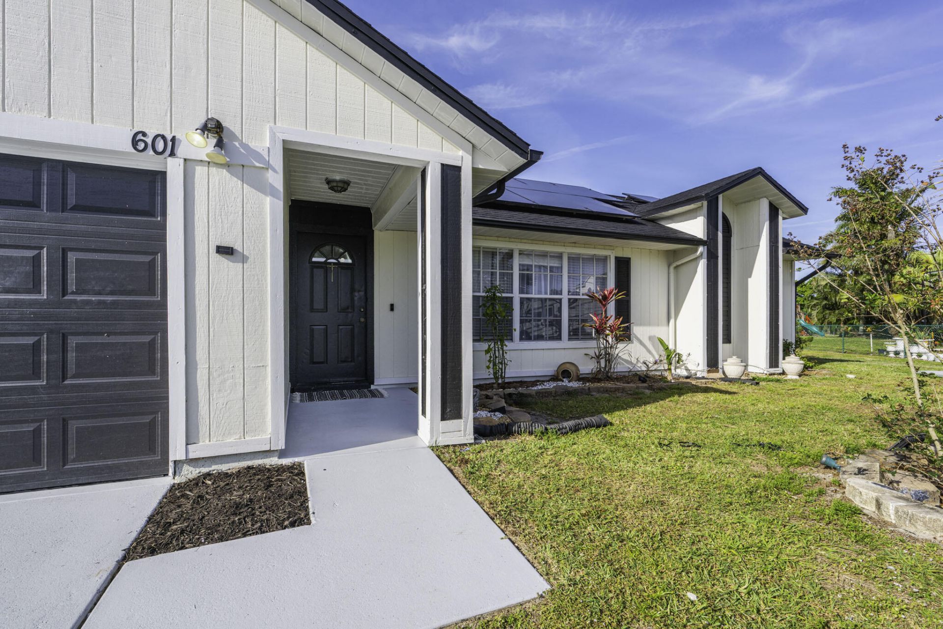 601 SW Icon Avenue, Port Saint Lucie, FL 34953 Photo