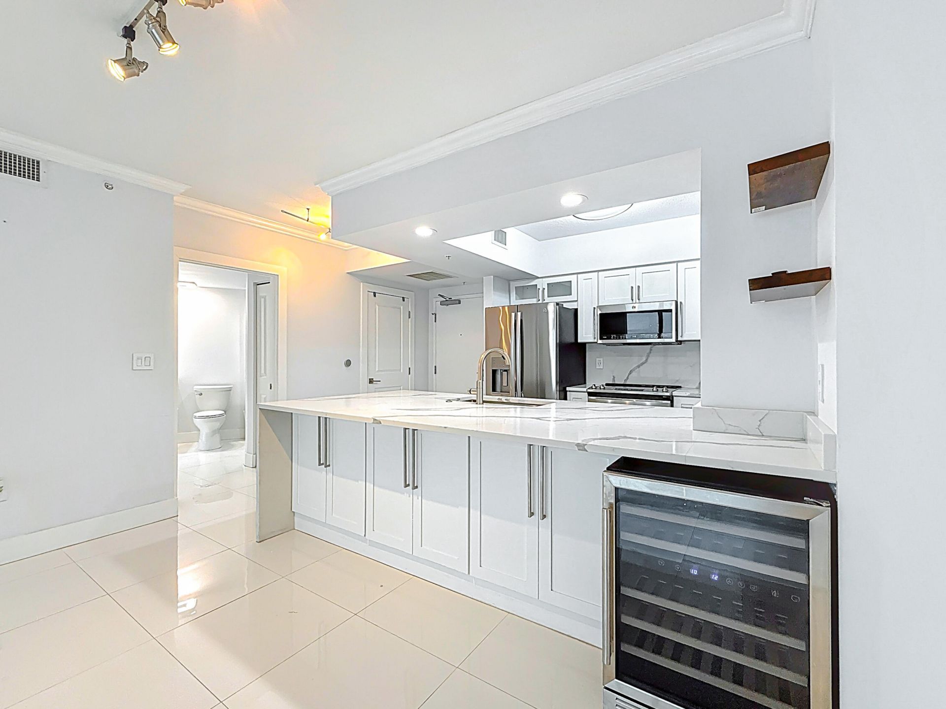 347 N New River Dr Drive E, Unit 706, Fort Lauderdale, FL 33301 Photo