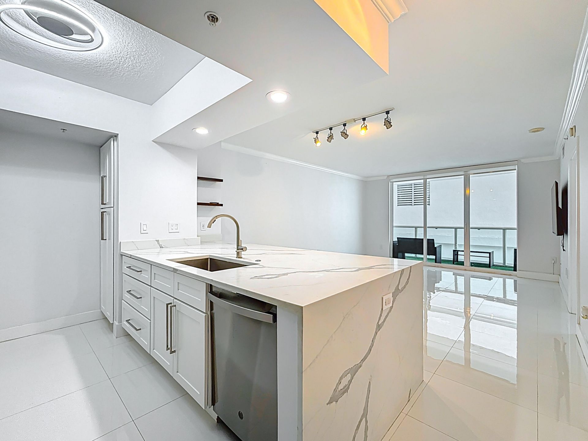347 N New River Dr Drive E, Unit 706, Fort Lauderdale, FL 33301 Photo