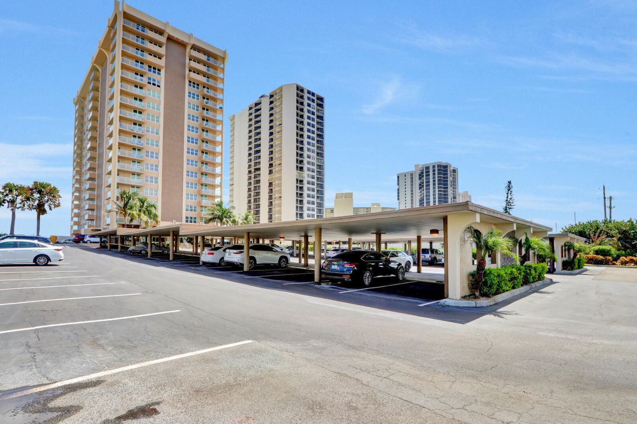 5440 N Ocean Drive, Unit 1107, Singer Island, FL 33404 Photo