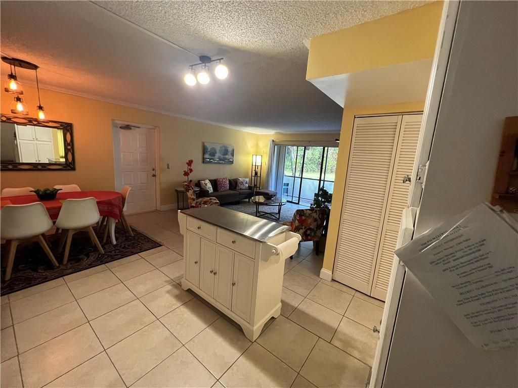 1009 Green Pine Boulevard, Unit G1, West Palm Beach, FL 33409 Photo