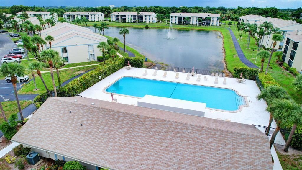 1009 Green Pine Boulevard, Unit G1, West Palm Beach, FL 33409 Photo