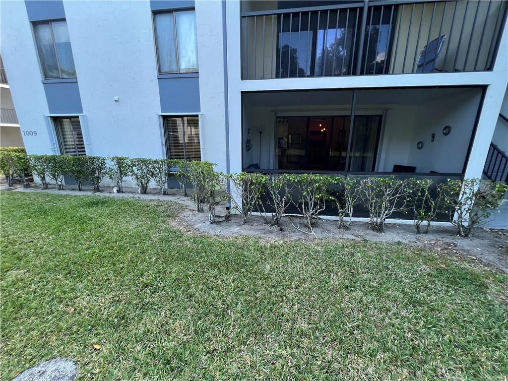 1009 Green Pine Boulevard, Unit G1, West Palm Beach, FL 33409 Photo